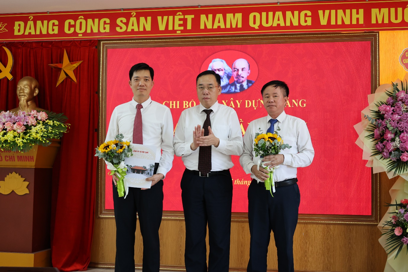 Đại hội Chi bộ lần thứ nhất các Chi bộ trực thuộc Đảng bộ các cơ quan Đảng xã Mê Linh thành công tốt đẹp- Ảnh 3.