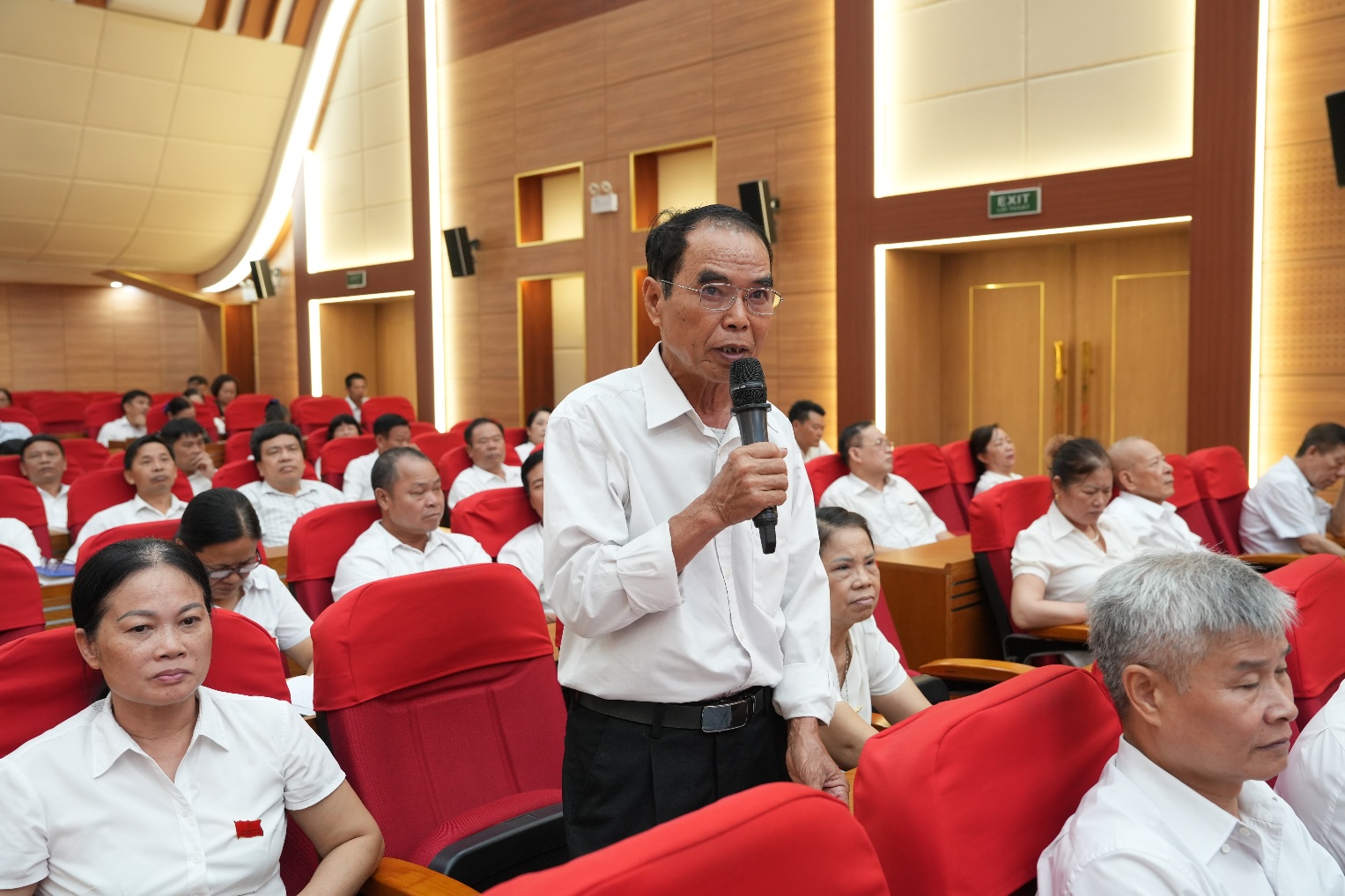 Kỳ họp thứ 2 HĐND xã Gia Lâm- Ảnh 3.