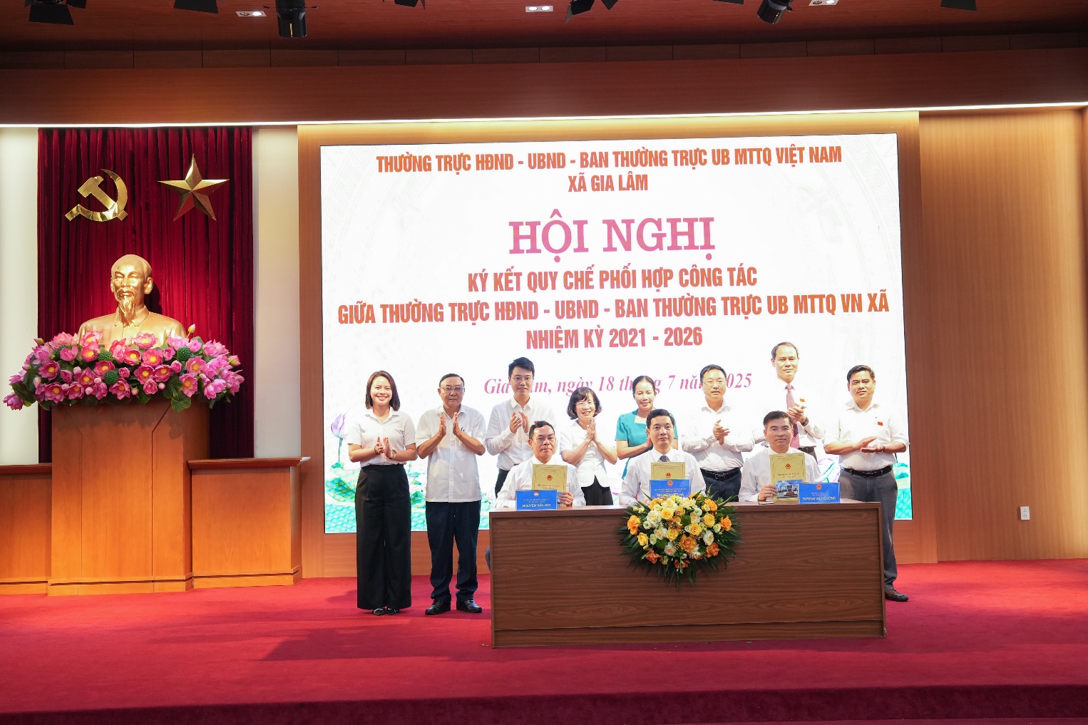 Kỳ họp thứ 2 HĐND xã Gia Lâm- Ảnh 6.