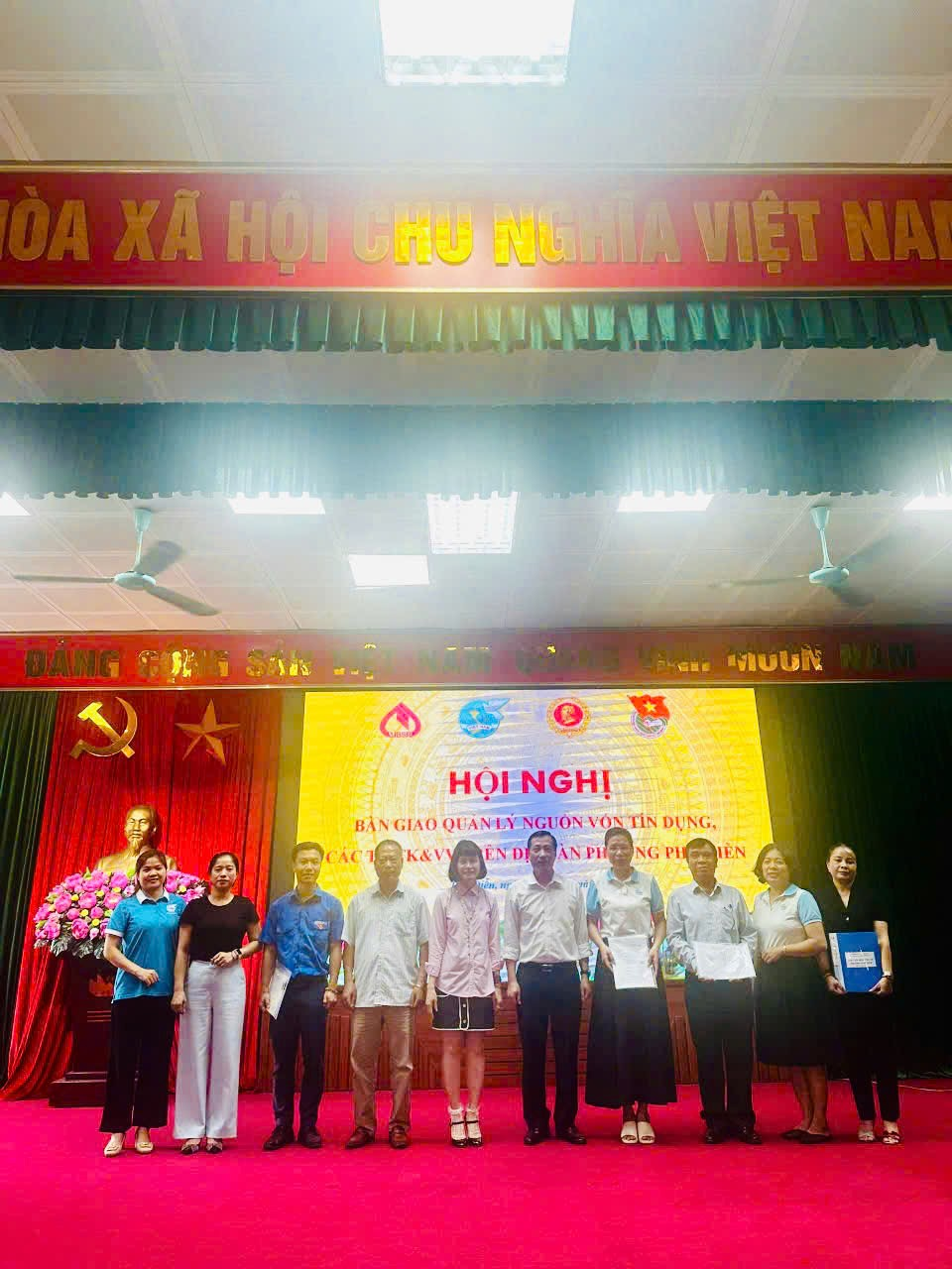 Tổ chức bàn giao quản lý nguồn vốn tín dụng chính sách- Ảnh 2.