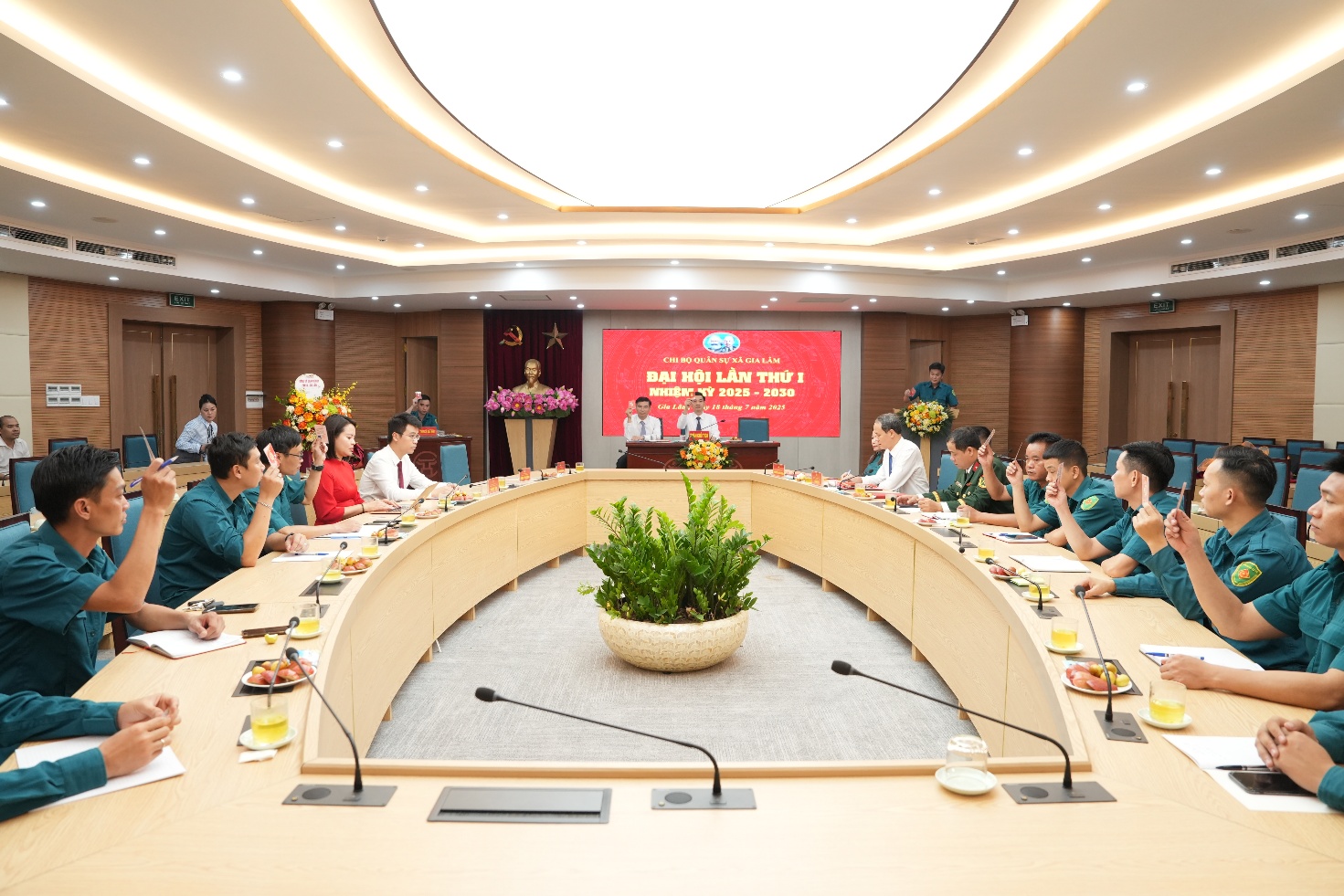 XÃ GIA LÂM TỔ CHỨC THÀNH CÔNG ĐẠI HỘI CHI BỘ QUÂN SỰ LẦN THỨ NHẤT, NHIỆM KỲ 2025–2030- Ảnh 3.