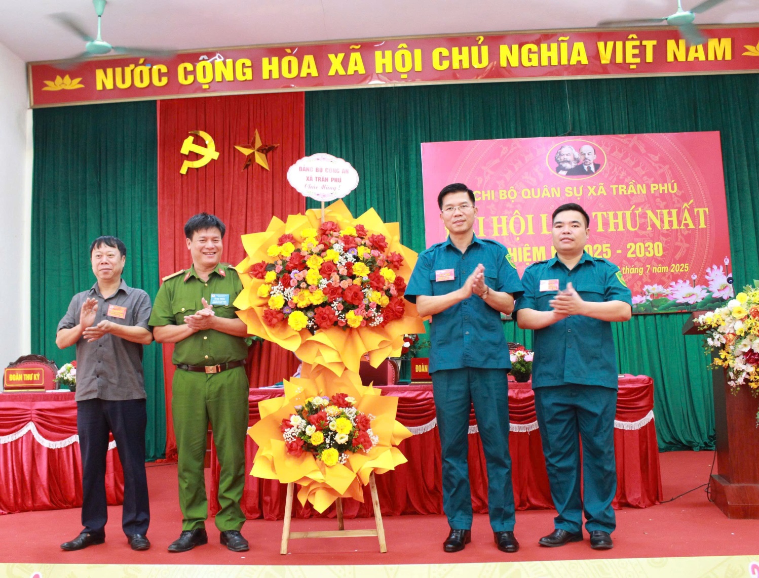 Chi bộ quân sự xã Trần Phú: Tổ chức Đại hội lần thứ nhất nhiệm kỳ 2025-2030- Ảnh 2.