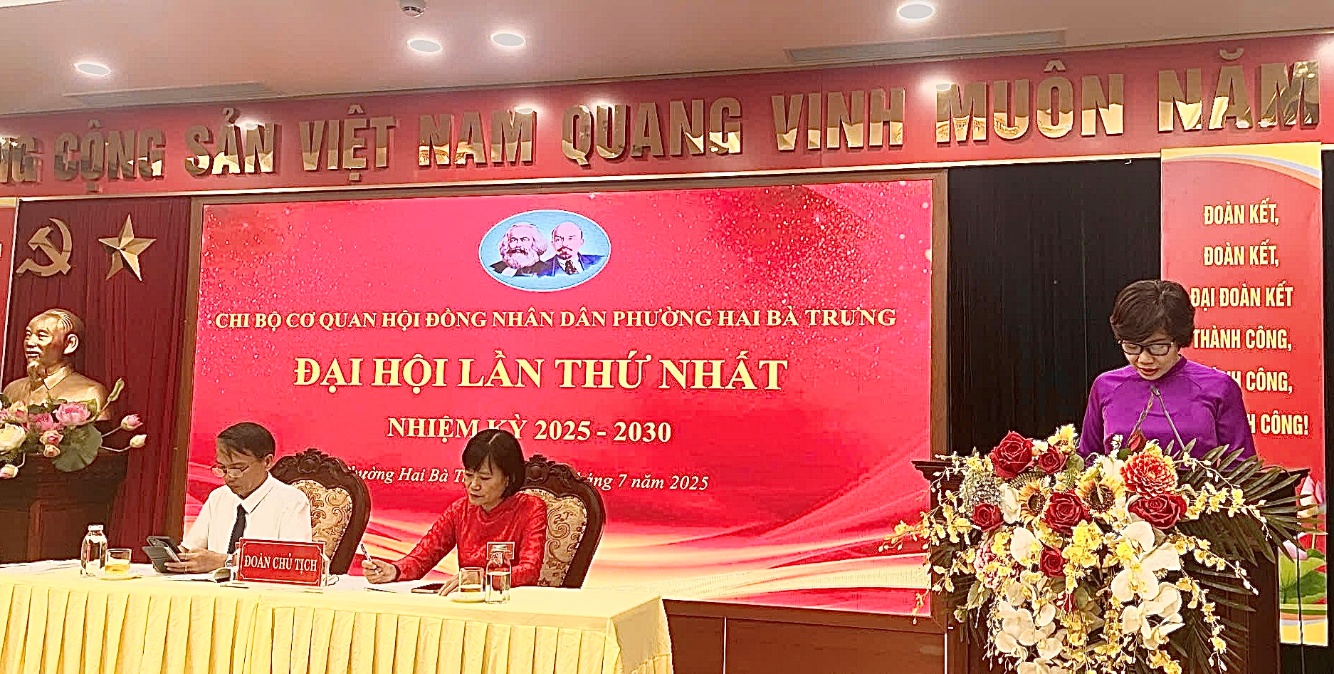 Đại hội Chi bộ cơ quan Hội đồng nhân dân phường Hai Bà Trưng lần thứ nhất, nhiệm kỳ 2025-2030.- Ảnh 2.