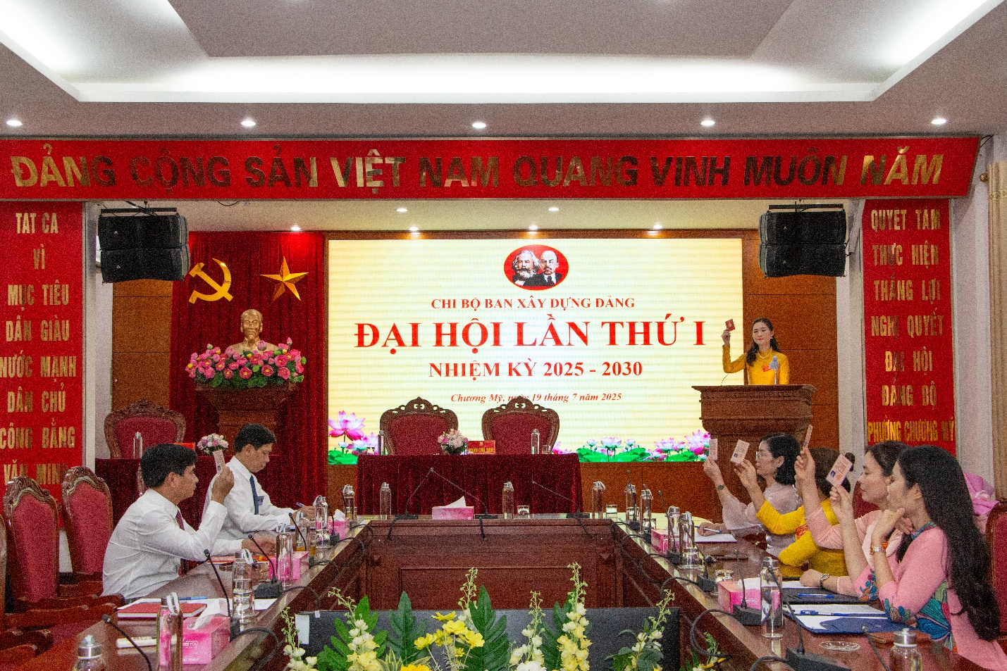 Các Chi bộ thuộc Đảng bộ các cơ quan Đảng tổ chức thành công Đại hội nhiệm kỳ 2025 - 2030- Ảnh 8.