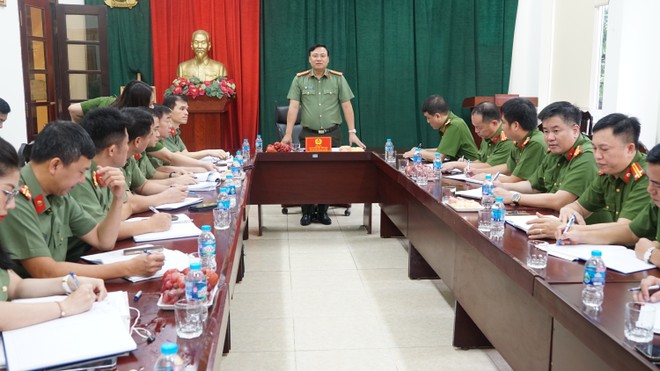 Tháo gỡ vướng mắc, đảm bảo hoạt động hiệu quả của lực lượng Công an cơ sở- Ảnh 1.
