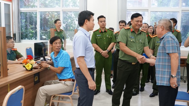 Tháo gỡ vướng mắc, đảm bảo hoạt động hiệu quả của lực lượng Công an cơ sở- Ảnh 7.