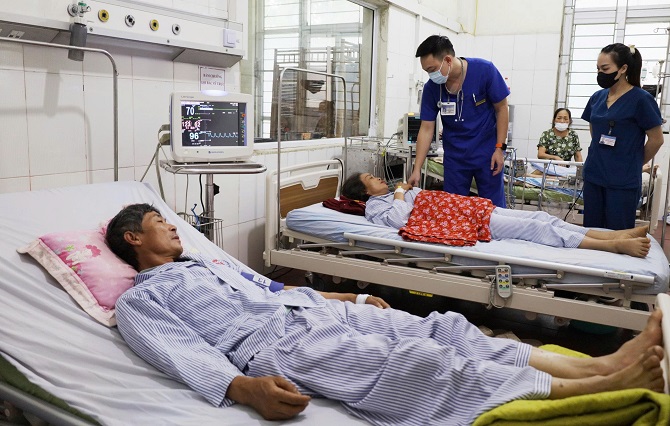 https://soyte.hanoi.gov.vn/documents/5064485/8968220/gen-h-z6761194958955_e9ac1f91191f25cf5b69d0d48b949f03.jpg/2b317a12-b6c9-48db-a412-4f0db1f45153?t=1751365871000