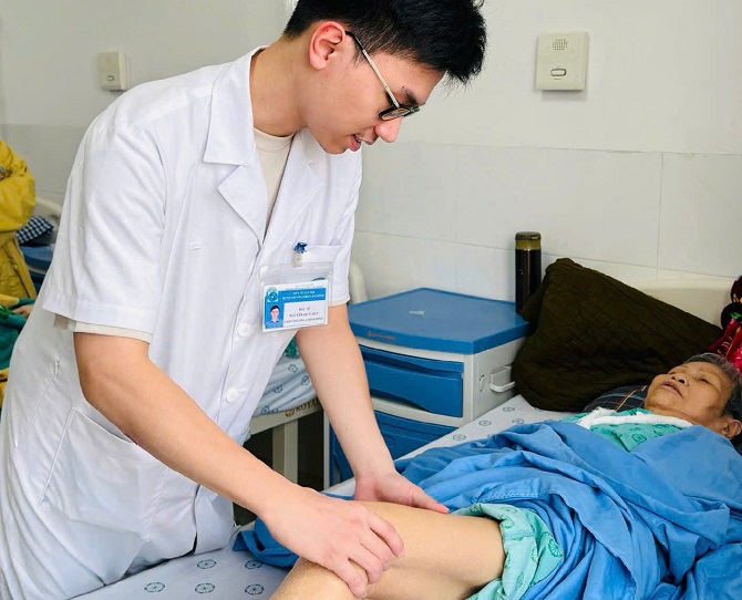 https://soyte.hanoi.gov.vn/documents/5064476/8968212/d8408ee95043e71dbe52.jpg/9eb078fe-795a-40ac-adf8-922d66dc1f43?t=1751447750000