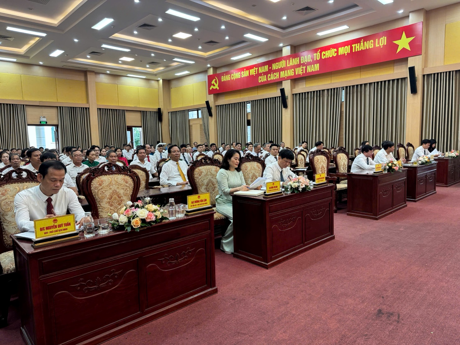 Kỳ họp thứ nhất HĐND xã Hoài Đức khoá I nhiệm kỳ 2021 – 2026- Ảnh 2.