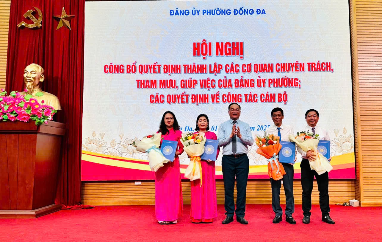 Phường Đống Đa hoàn thành việc thành lập bộ máy, bắt tay ngay vào việc- Ảnh 1.