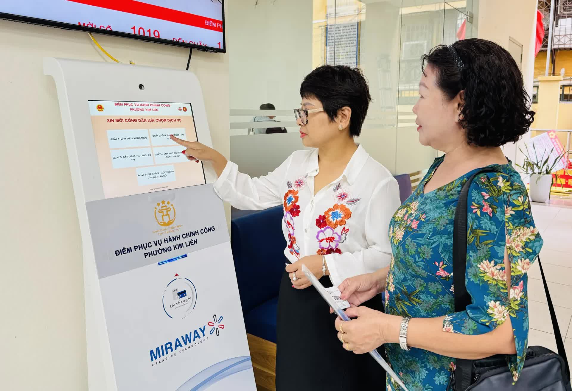 Ngày đầu vận hành mô hình chính quyền địa phương 2 cấp diễn ra thông suốt- Ảnh 2.