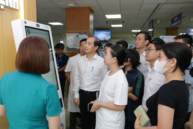 Bệnh viện Đa khoa Hà Đông triển khai bệnh án điện tử phục vụ khám chữa bệnh- Ảnh 2.