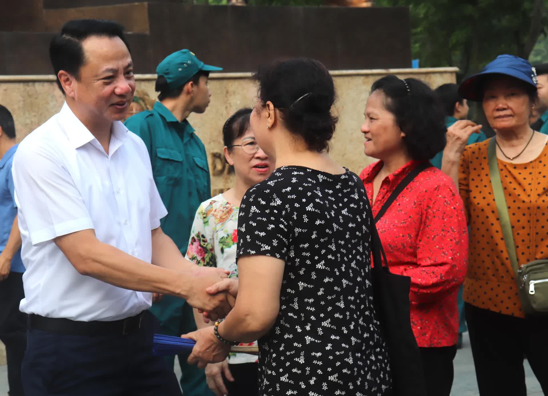 Phường Hai Bà Trưng nâng cao hiệu lực của chính quyền trong quản lý trật tự đô thị- Ảnh 3.