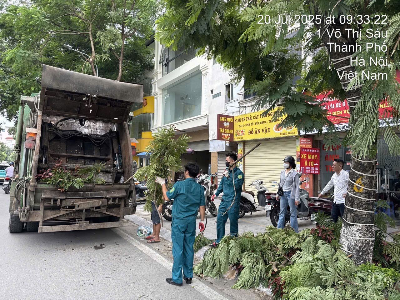 C:\Users\ASUS\Downloads\Ảnh cơn giông chiều 19.7 BMAI\IMG_5113.JPG