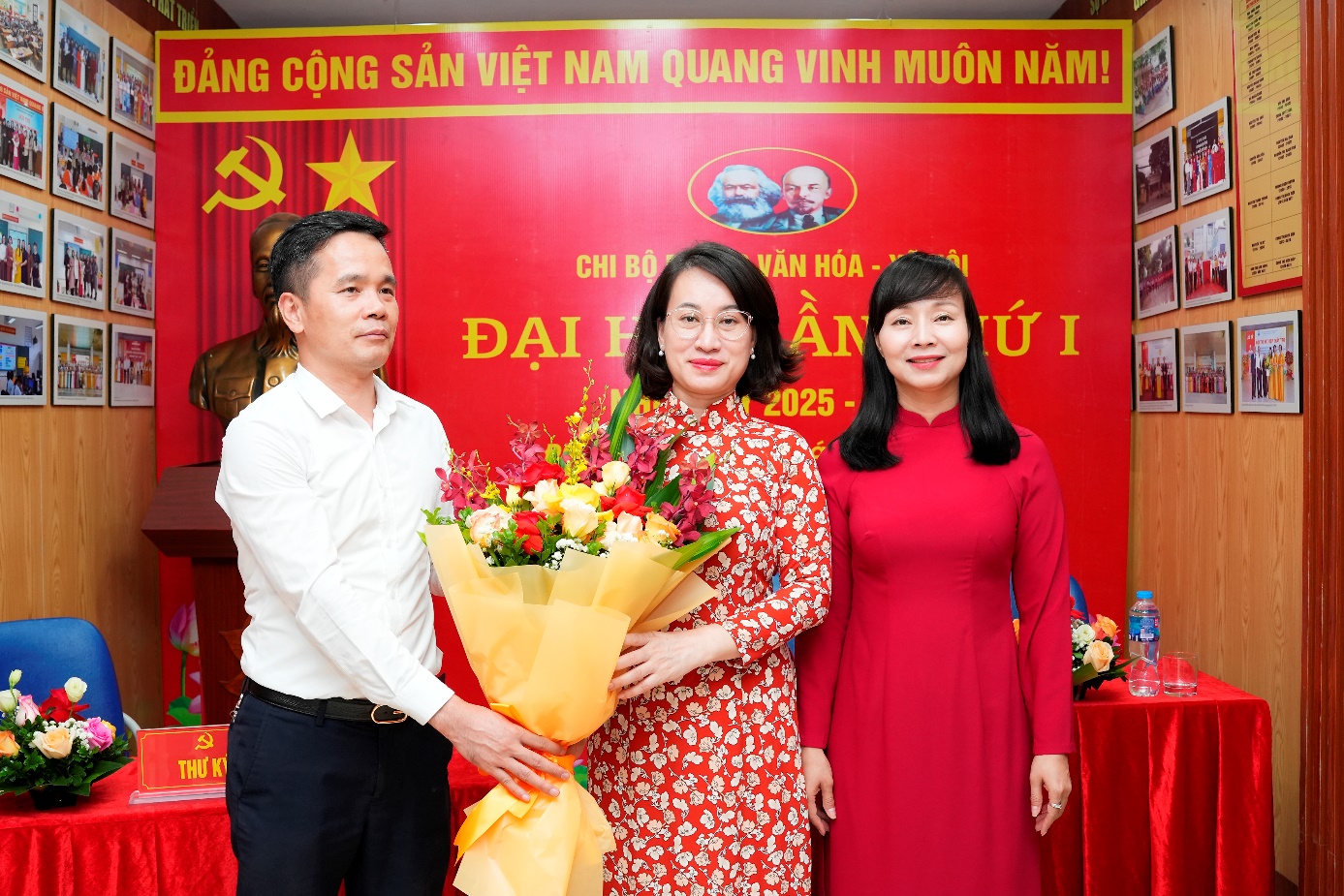 Đại hội chi bộ Phòng Văn hoá – Xã hội lần thứ I, nhiệm kỳ 2025-2030 thành công tốt đẹp- Ảnh 3.