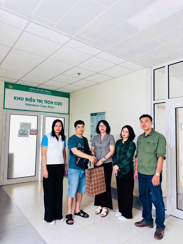 MẶT TRẬN TỔ QUỐC VÀ CÁC TỔ CHỨC CHÍNH TRỊ XÃ HỘI PHƯỜNG ĐẠI MỖ RA QUÂN TỔNG VỆ SINH MÔI TRƯỜNG HƯỞNG ỨNG NGÀY “CUỐI TUẦN XANH” THÁNG 7 NĂM 2025- Ảnh 3.