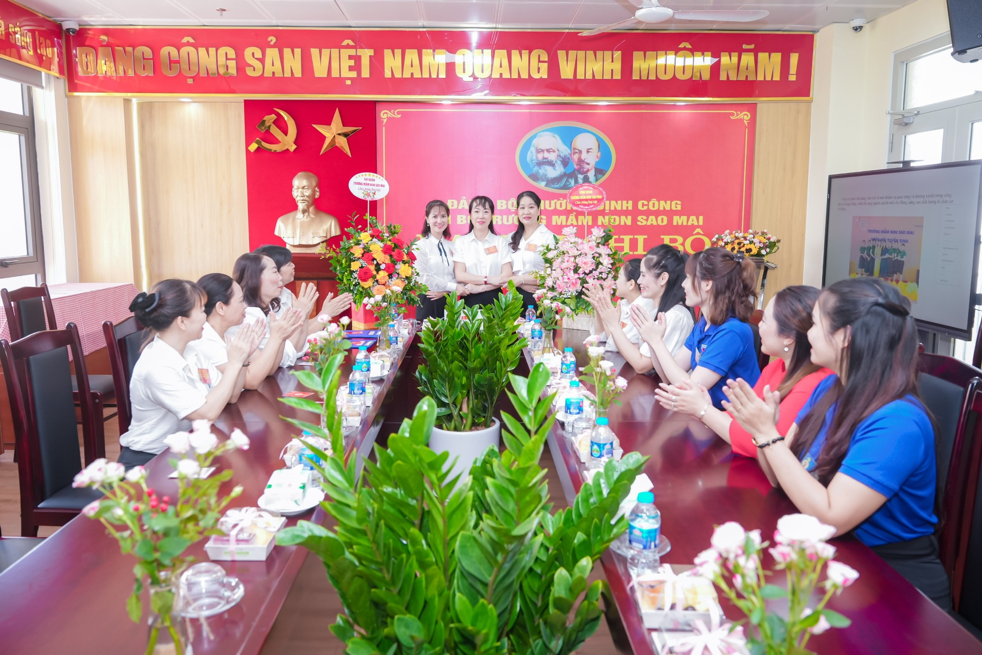CHI BỘ TRƯỜNG MẦM NON SAO MAI TỔ CHỨC THÀNH CÔNG ĐẠI HỘI CHI BỘ NHIỆM KỲ 2025 – 2030- Ảnh 3.