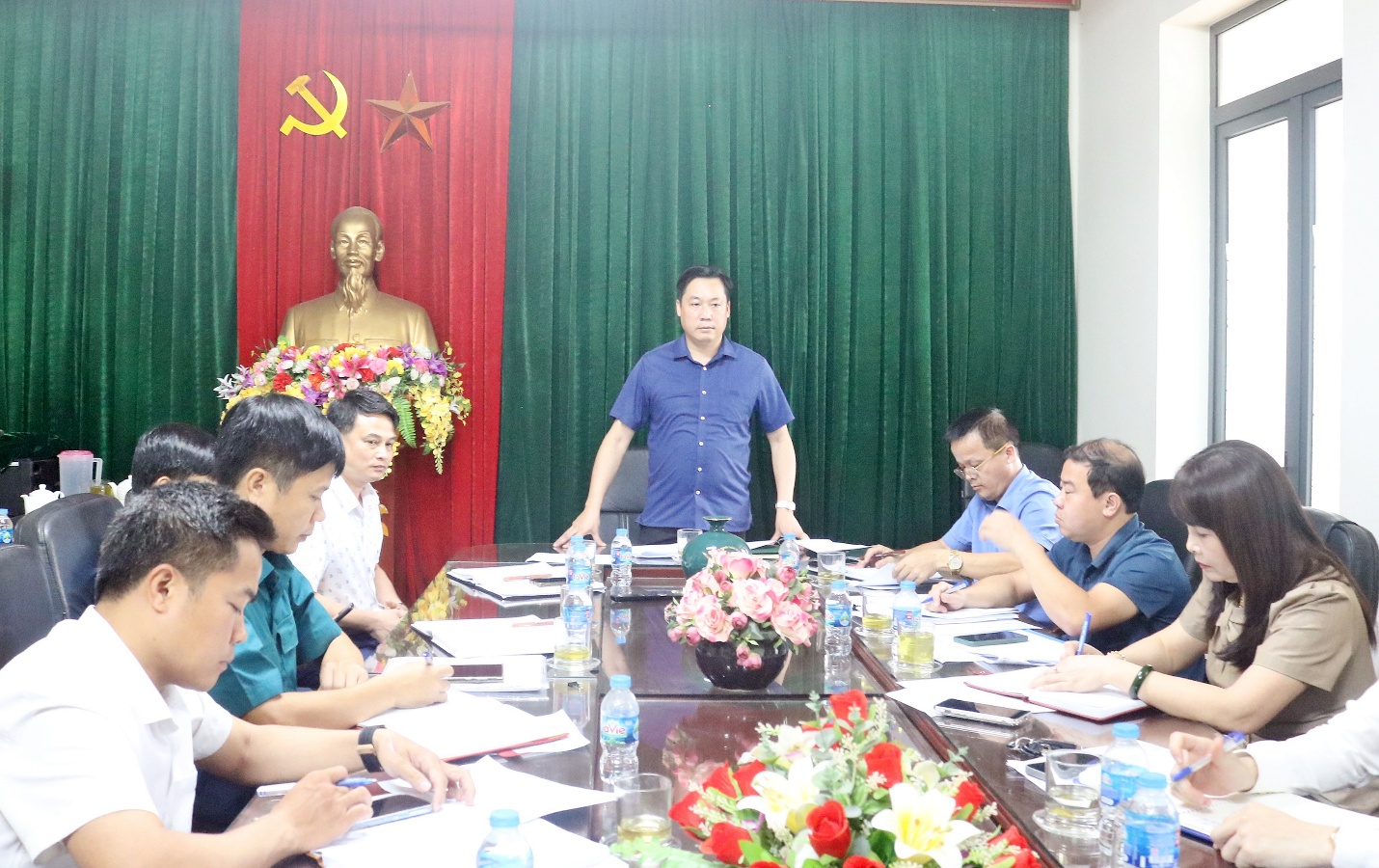 UBND xã Xuân Mai đã tổ chức hội nghị triển khai công tác phòng chống thiên tai và tìm kiếm cứu nạn trên địa bàn xã- Ảnh 2.