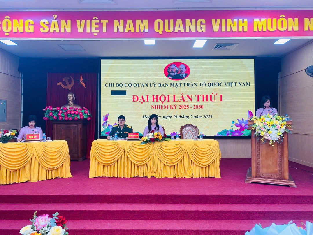Đại hội Chi bộ cơ quan Ủy ban MTTQ Viêt Nam xã Hoài Đức- Ảnh 2.