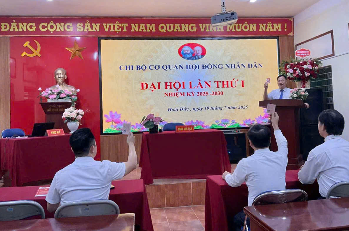 Đại hội Chi bộ cơ quan HĐND xã Hoài Đức lần thứ I, nhiệm kỳ 2025-2030- Ảnh 2.