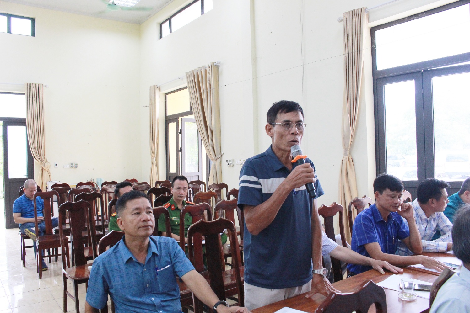 Hội nghị triển khai công tác phòng chống thiên tai và tìm kiếm cứu nạn năm 2025; Phương án chuẩn bị ứng phó với bão số 3 WIPHA; Giao ban với các ông bà trưởng thôn trên địa bàn xã- Ảnh 2.