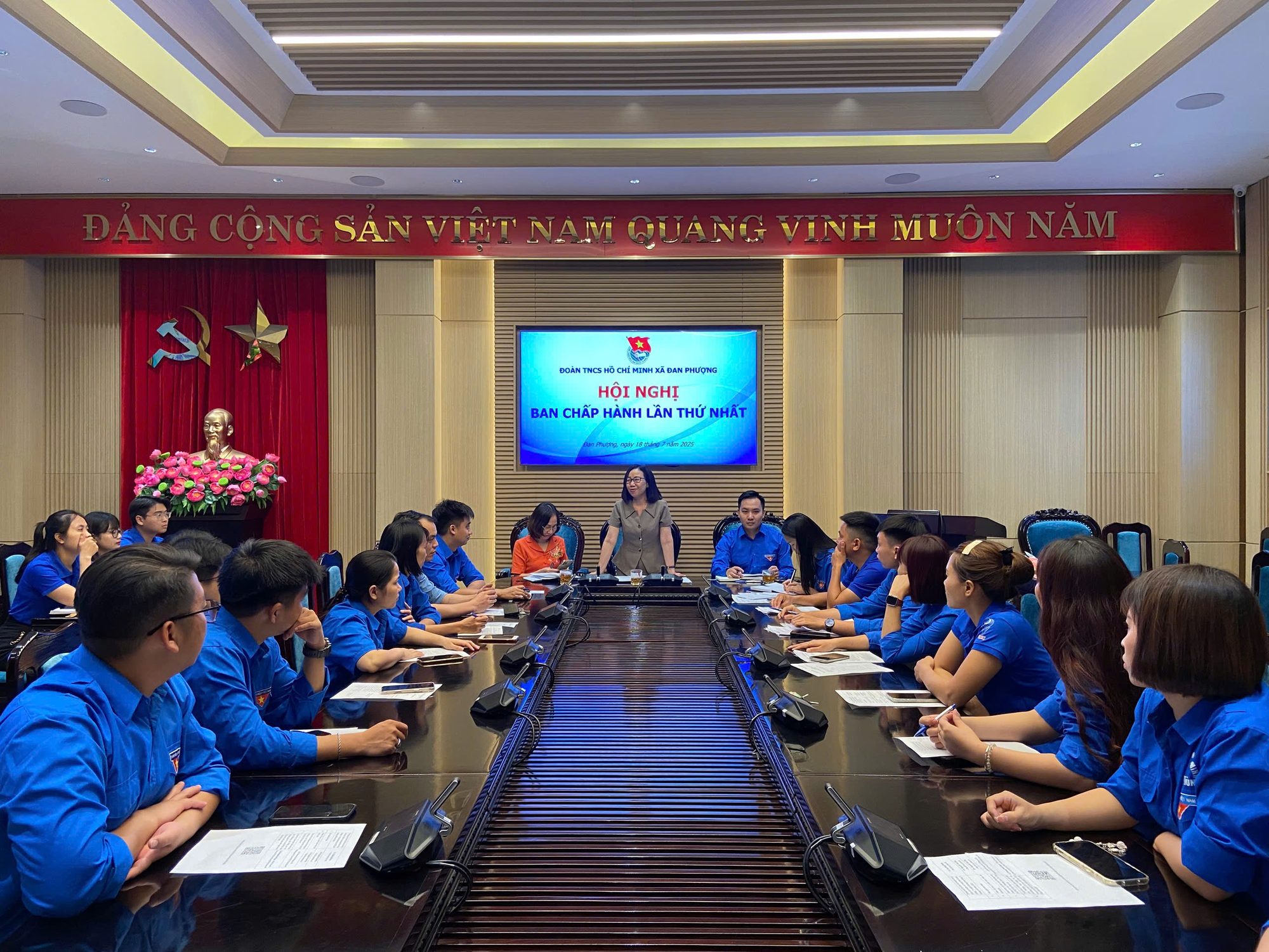 Hội nghị lần thứ nhất Ban chấp hành Đoàn thanh niên Cộng sản HCM xã Đan Phượng.- Ảnh 2.