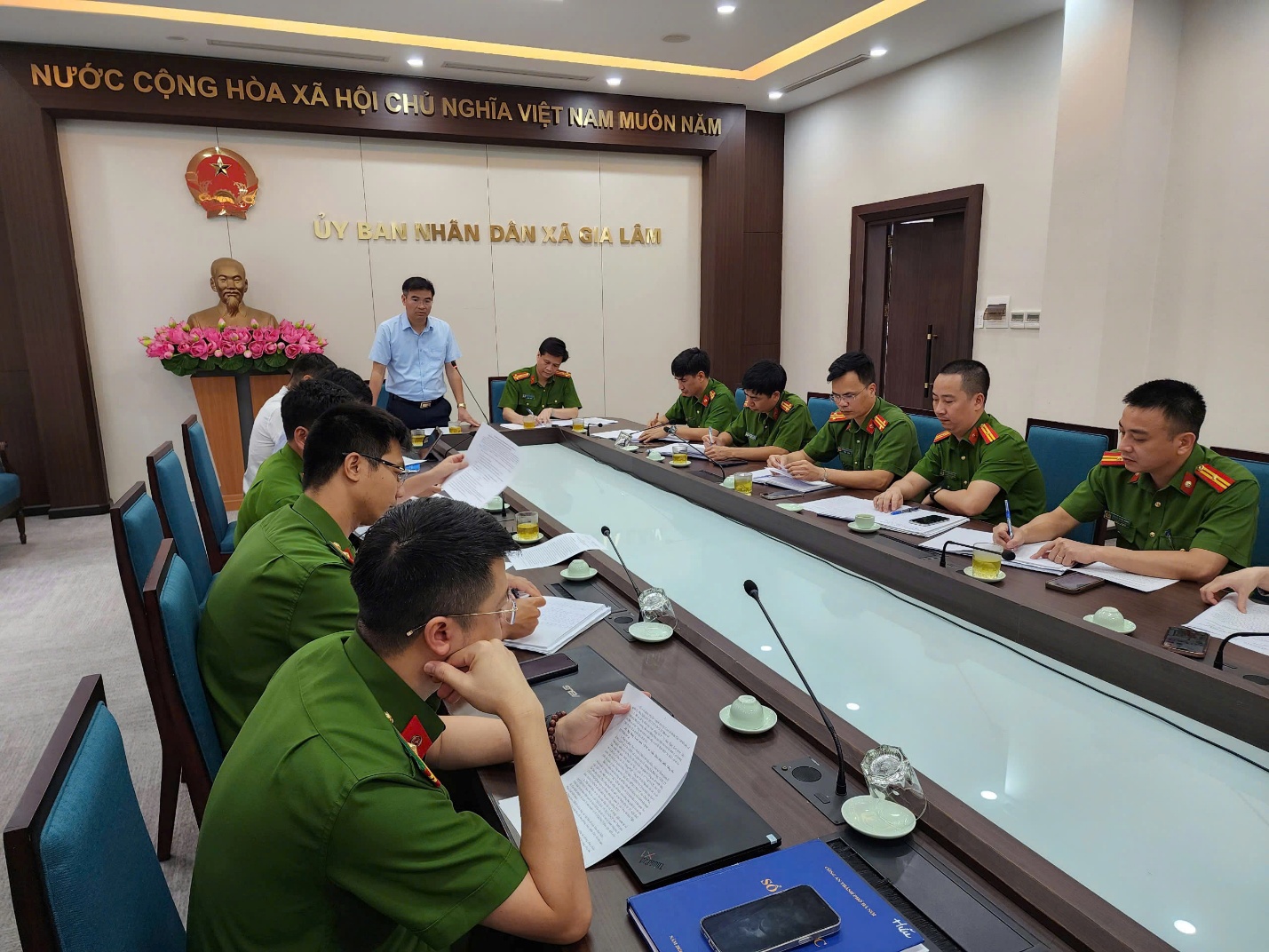 UBND xã Gia Lâm phối hợp Phòng Cảnh sát PCCC&CNCH – CATP Hà Nội triển khai các nhiệm vụ trọng tâm về công tác PCCC và cứu nạn, cứu hộ- Ảnh 3.