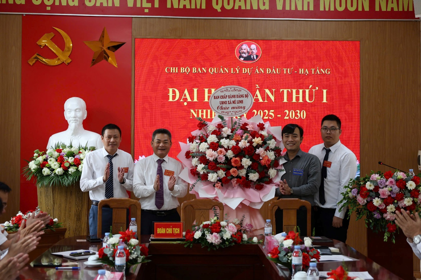Đại hội Lần thứ nhất các Chi bộ trực thuộc Đảng bộ UBND xã Mê Linh thành công tốt đẹp- Ảnh 6.