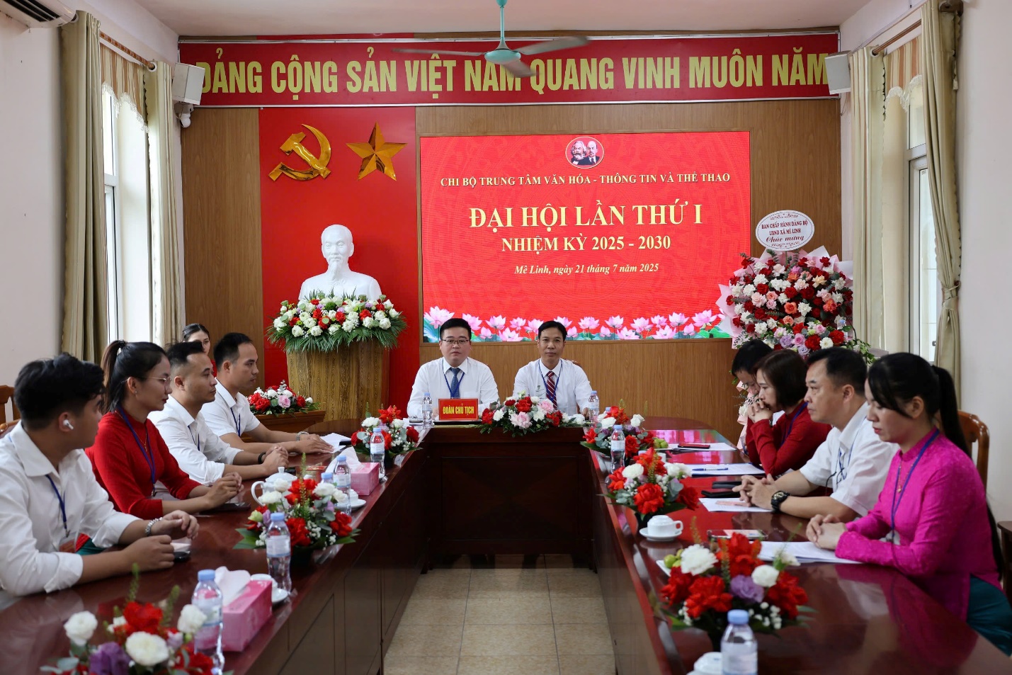 Đại hội Lần thứ nhất các Chi bộ trực thuộc Đảng bộ UBND xã Mê Linh thành công tốt đẹp- Ảnh 8.