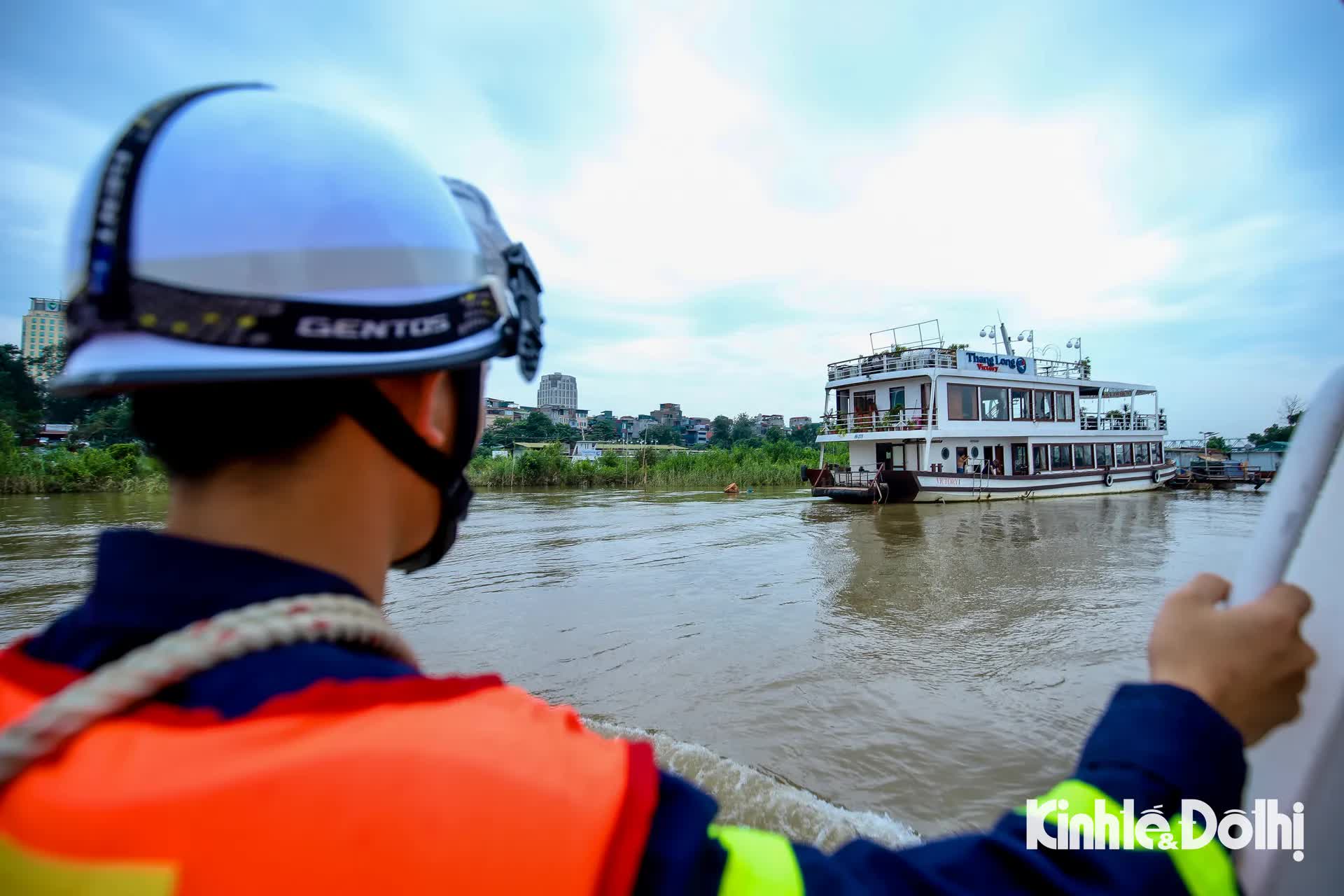 Ứng phó bão số 3: Hà Nội triển khai nhiều biện pháp bảo vệ người dân sống ven sông- Ảnh 14.