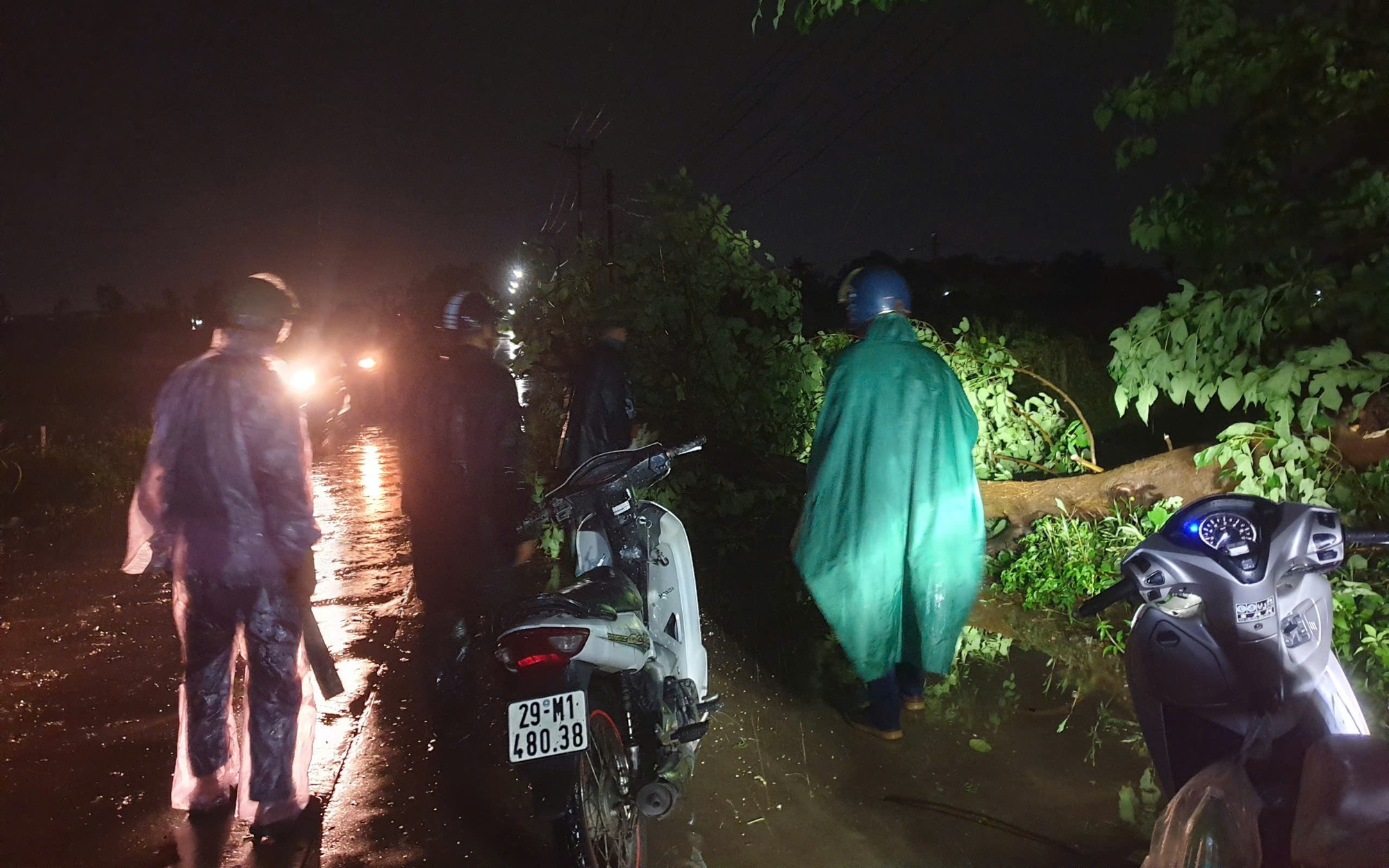 Ban Chỉ huy phòng thủ dân sự xã Nam Phù chủ động ứng phó bão số 3 – WIPHA