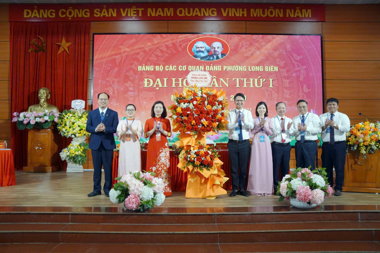 Đảng bộ các cơ quan Đảng phường Long Biên tổ chức thành công Đại hội lần thứ Nhất, nhiệm kỳ 2025–2030- Ảnh 2.