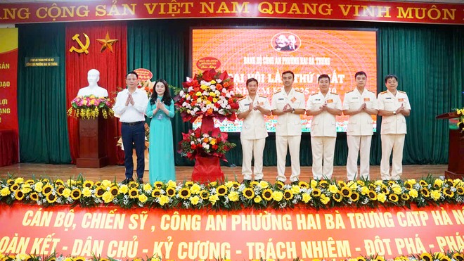 Đảng bộ Công an phường Hai Bà Trưng đoàn kết, hoàn thành xuất sắc mọi nhiệm vụ- Ảnh 1.