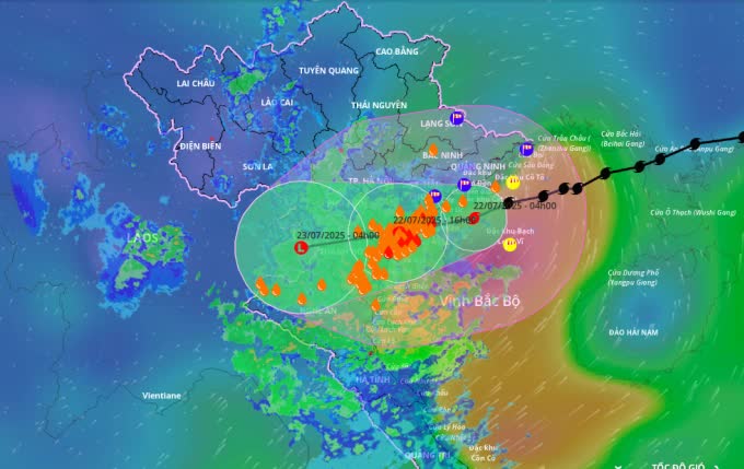 Bão đổ bộ Hưng Yên - Ninh Bình sáng nay- Ảnh 1.