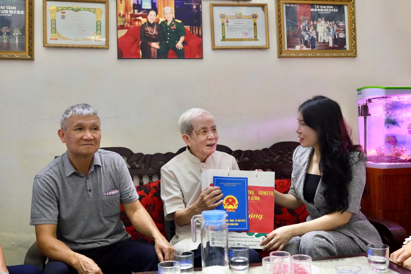Phường Xuân Đỉnh tri ân người có công với cách mạng- Ảnh 2.