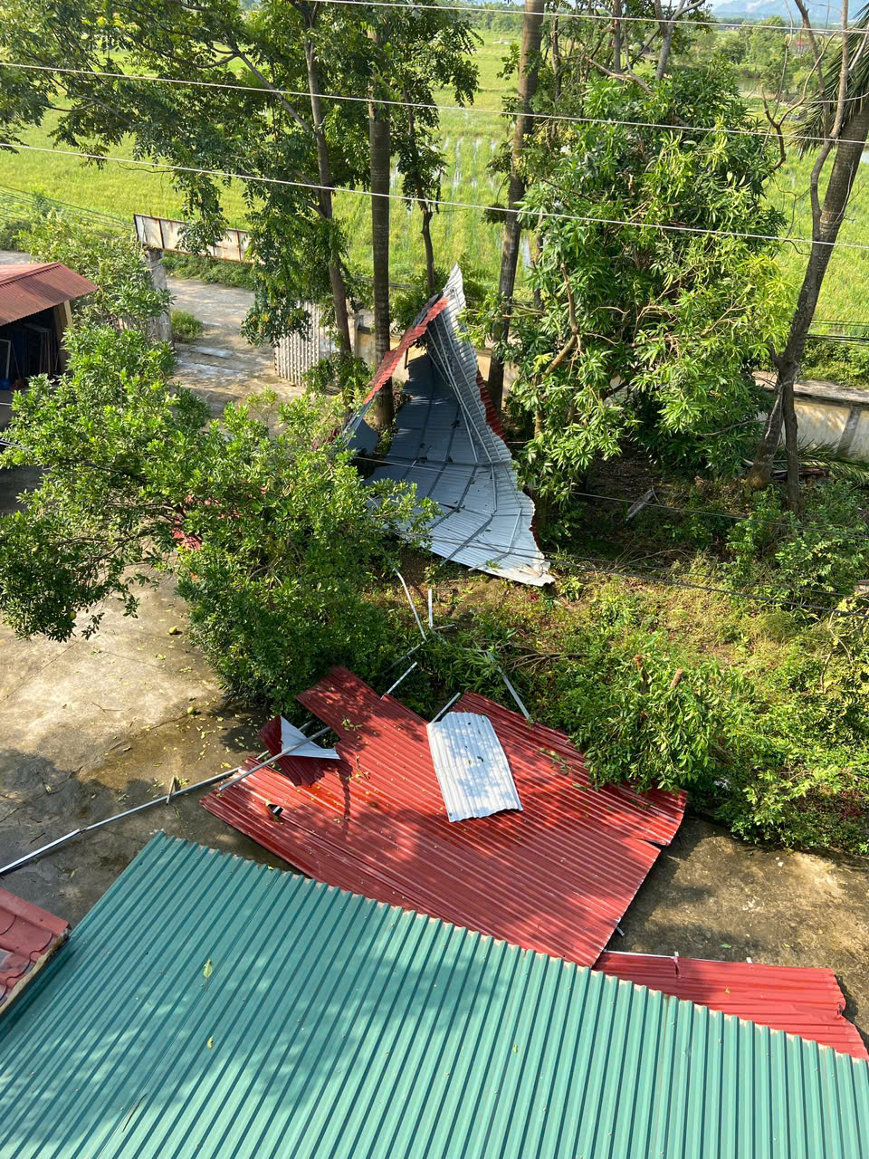 Xuân Mai chủ động, sẵn sàng ứng phó cơn bão số 3- Ảnh 1.