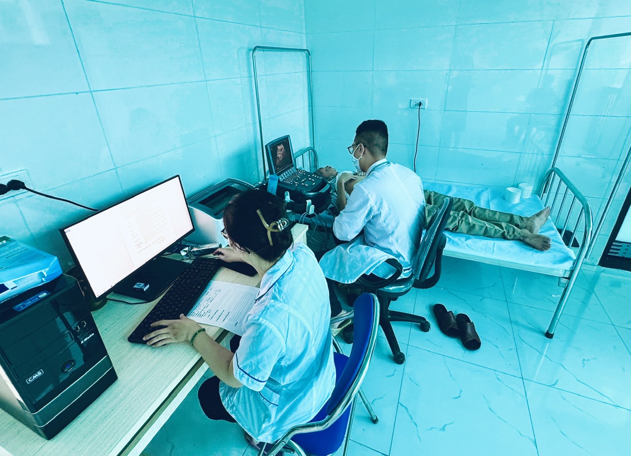 Khám sức khỏe, cấp thuốc cho đối tượng chính sách, người có công nhân kỷ niệm 78 năm Ngày Thương binh - Liệt sỹ- Ảnh 7.