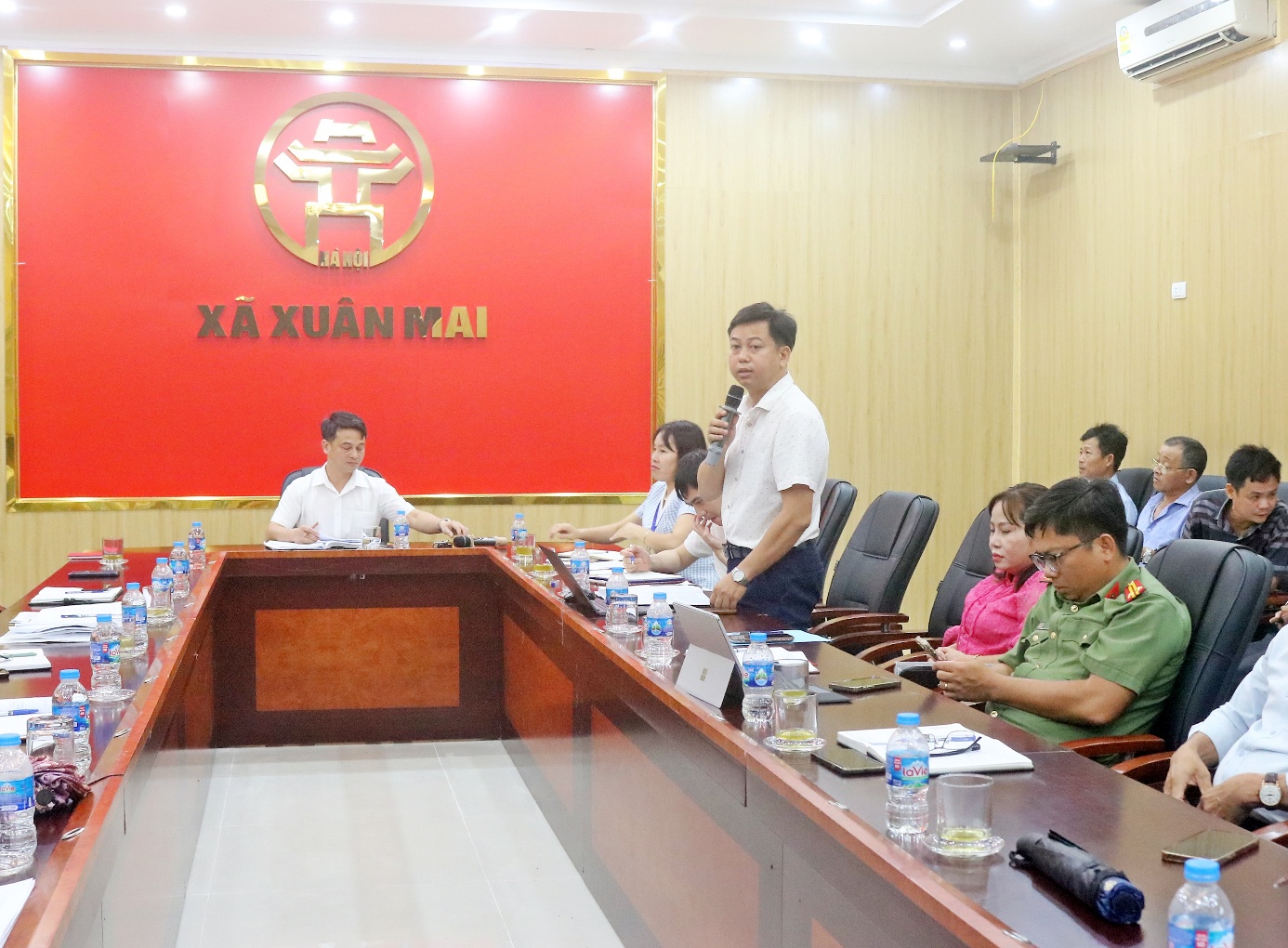 UBND xã Xuân Mai tổ chức hội nghị triển khai các nội dung tổ chức các hoạt động kỷ niệm 78 năm ngày Thương binh - Liệt sĩ- Ảnh 3.