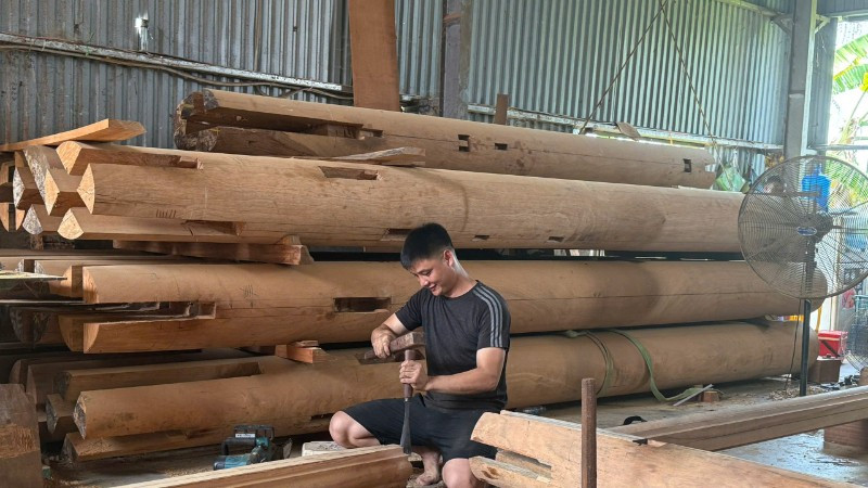 Giữ lửa nghề mộc Phù Yên- Ảnh 1.