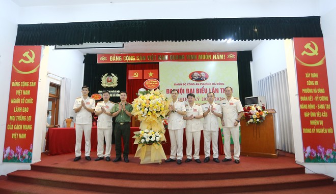 Đảng bộ Công an phường Hà Đông quyết tâm đáp ứng yêu cầu trong tình hình mới- Ảnh 3.