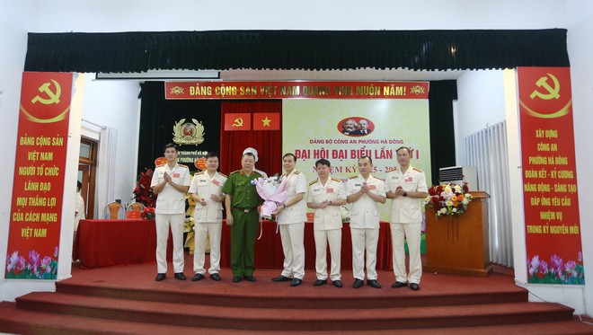 Đảng bộ Công an phường Hà Đông quyết tâm đáp ứng yêu cầu trong tình hình mới- Ảnh 4.