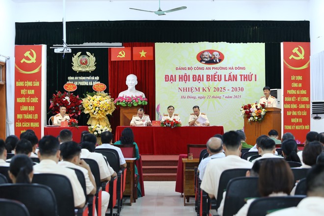 Đảng bộ Công an phường Hà Đông quyết tâm đáp ứng yêu cầu trong tình hình mới- Ảnh 6.