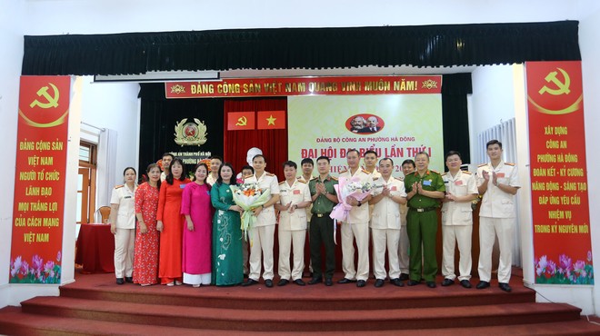 Đảng bộ Công an phường Hà Đông quyết tâm đáp ứng yêu cầu trong tình hình mới- Ảnh 7.