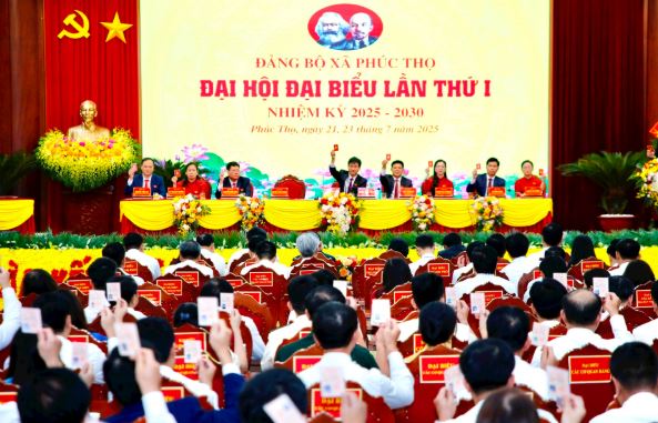 Đại hội đại biểu Đảng bộ xã Phúc Thọ lần thứ I nhiệm kỳ 2025-2030 thành công tốt đẹp- Ảnh 2.