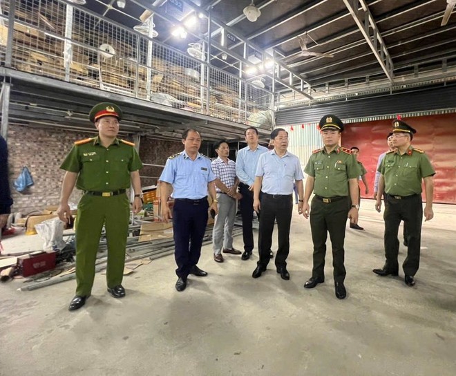 Gương mẫu đi đầu, giữ vững an ninh, trật tự, góp phần xây dựng Thủ đô “Văn hiến - Văn minh - Hiện đại” - Ảnh 6.