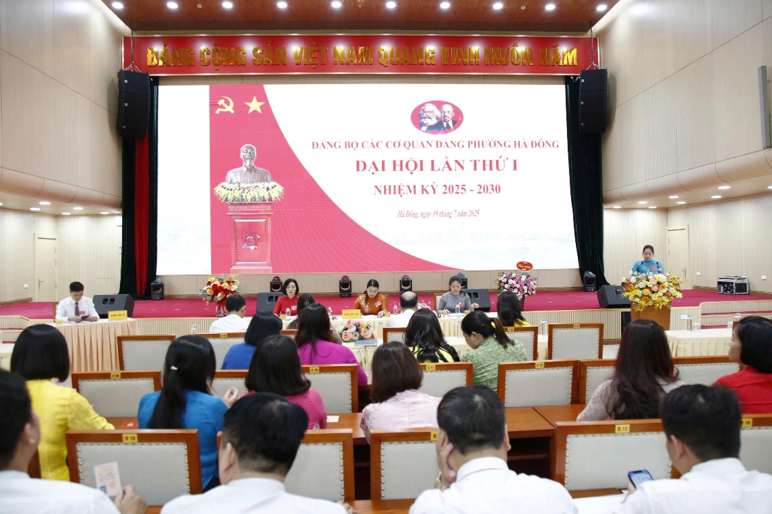 Đảng bộ các Cơ quan Đảng phường Hà Đông tổ chức thành công Đại hội lần thứ I, nhiệm kỳ 2025-2030- Ảnh 1.