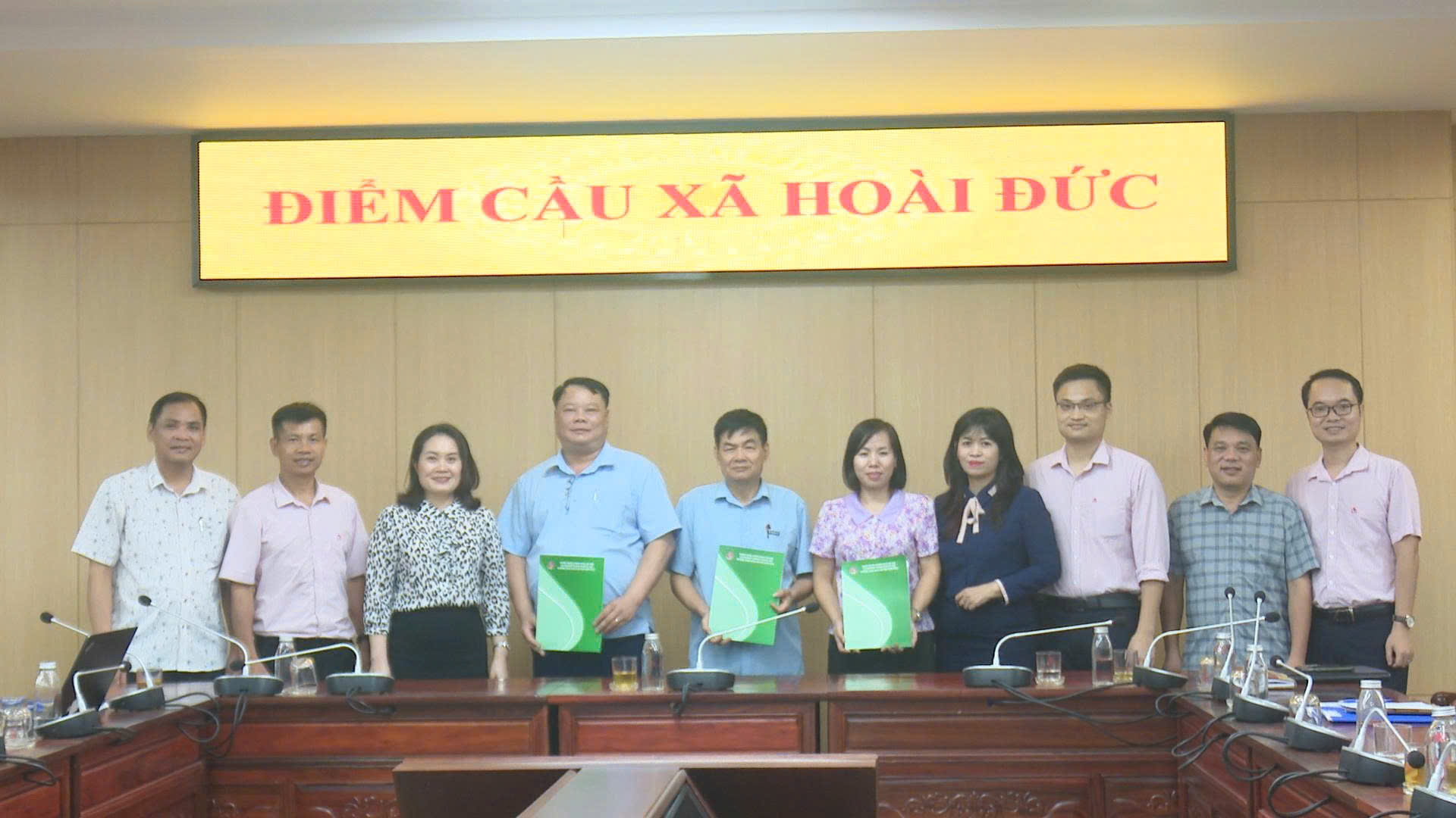 UBND xã làm việc với Phòng giao dịch Ngân hàng Chính sách xã hội Hoài Đức về hoạt động tín dụng chính sách- Ảnh 9.