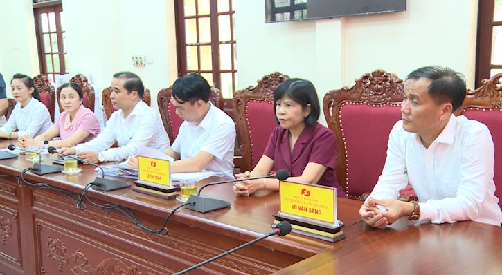 Thường trực Đảng uỷ xã Phúc Lộc tổ chức Hội nghị trao quyết định về công tác cán bộ- Ảnh 5.