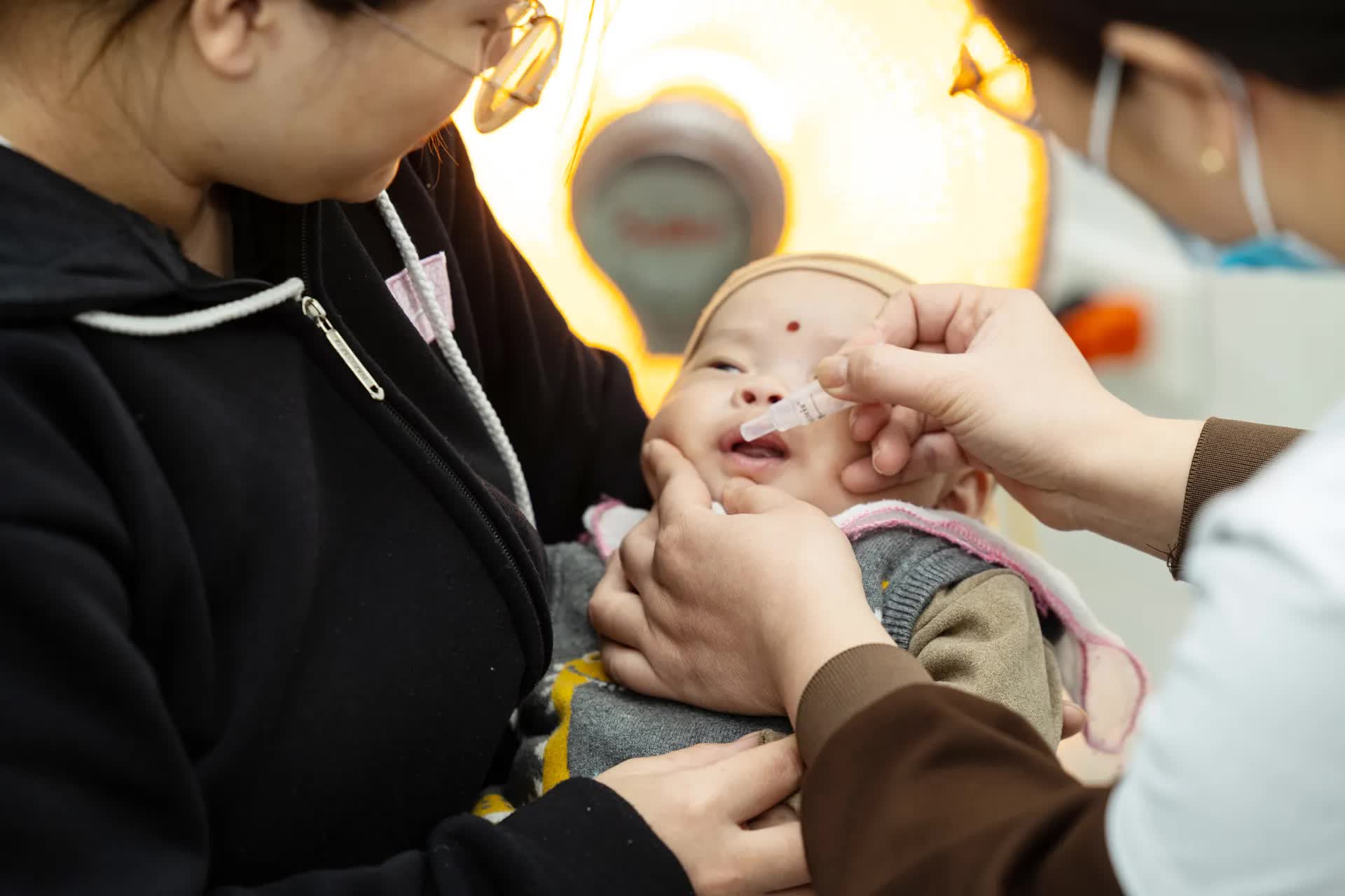 Hướng tới bao phủ vaccine rota toàn quốc vào năm 2026- Ảnh 1.