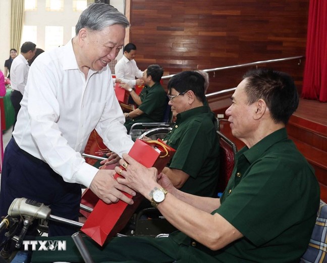 Bài viết của Tổng Bí thư Tô Lâm: UỐNG NƯỚC NHỚ NGUỒN- Ảnh 1.